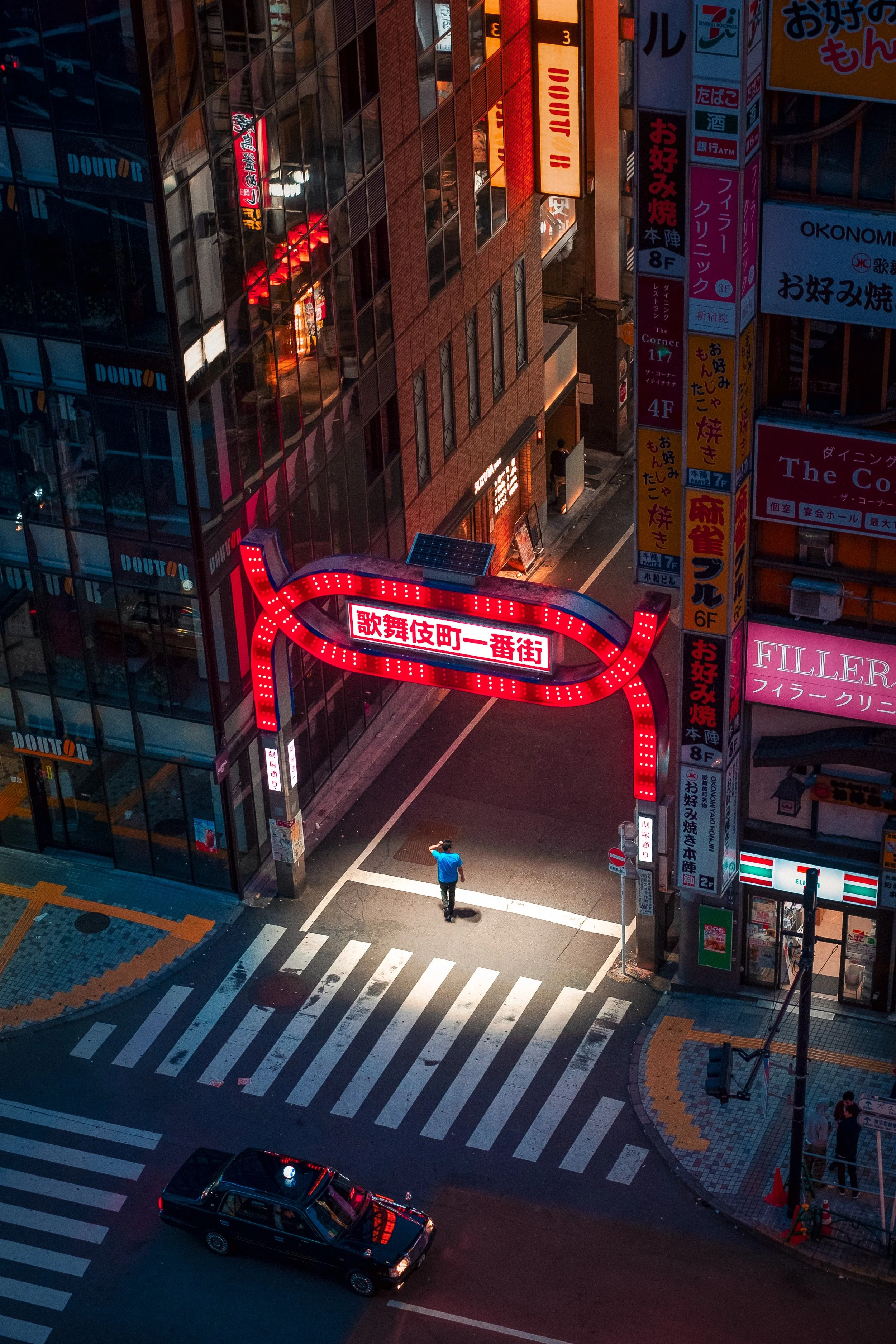 [TDHR]オリバーガル DRAMATIC ENTRANCE night Rainbow Doorway - Japanese Wall Art - Photography Prints
